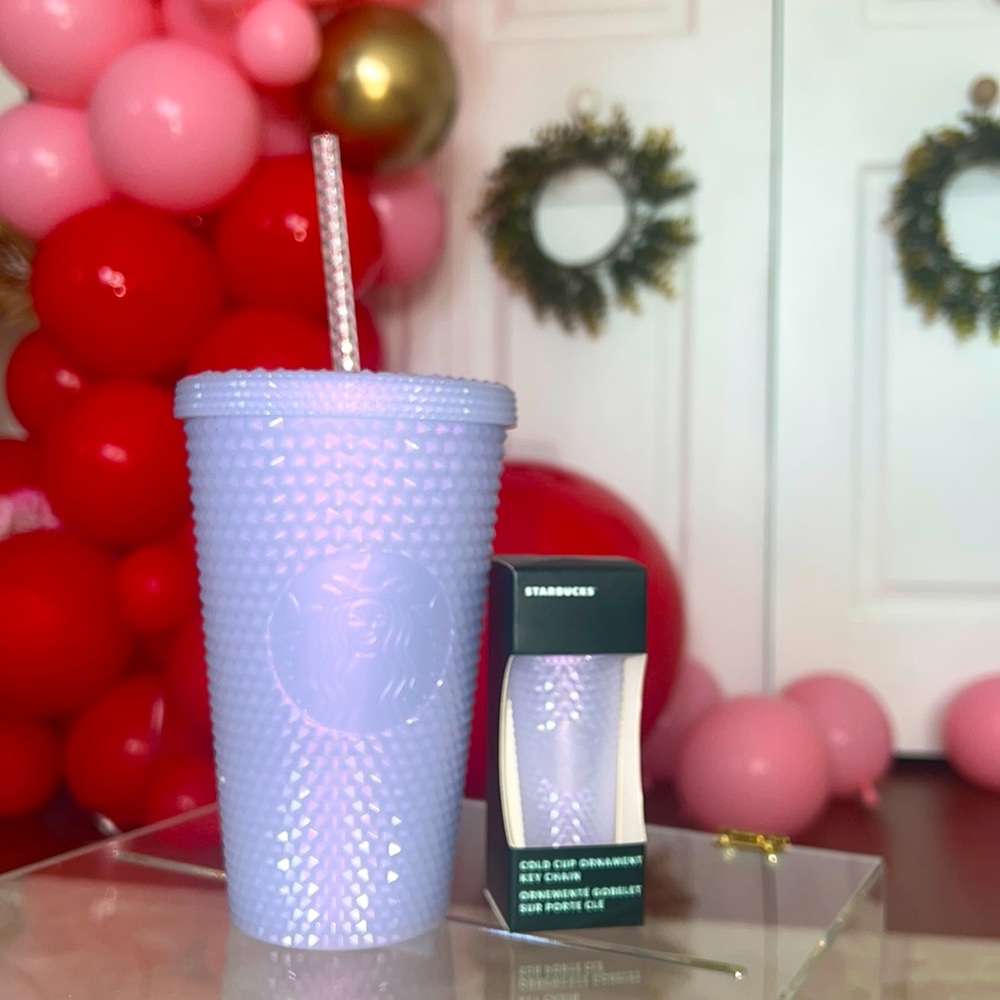 Icy white grande studded & matching keychain